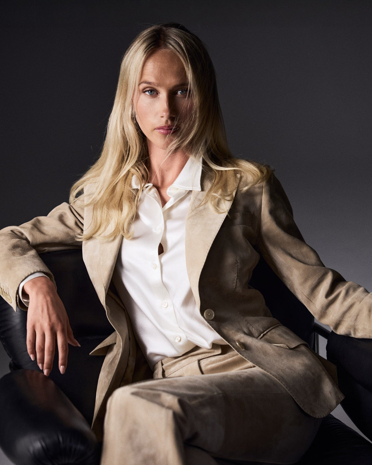 Hartlino women's outerwear – suede jacket