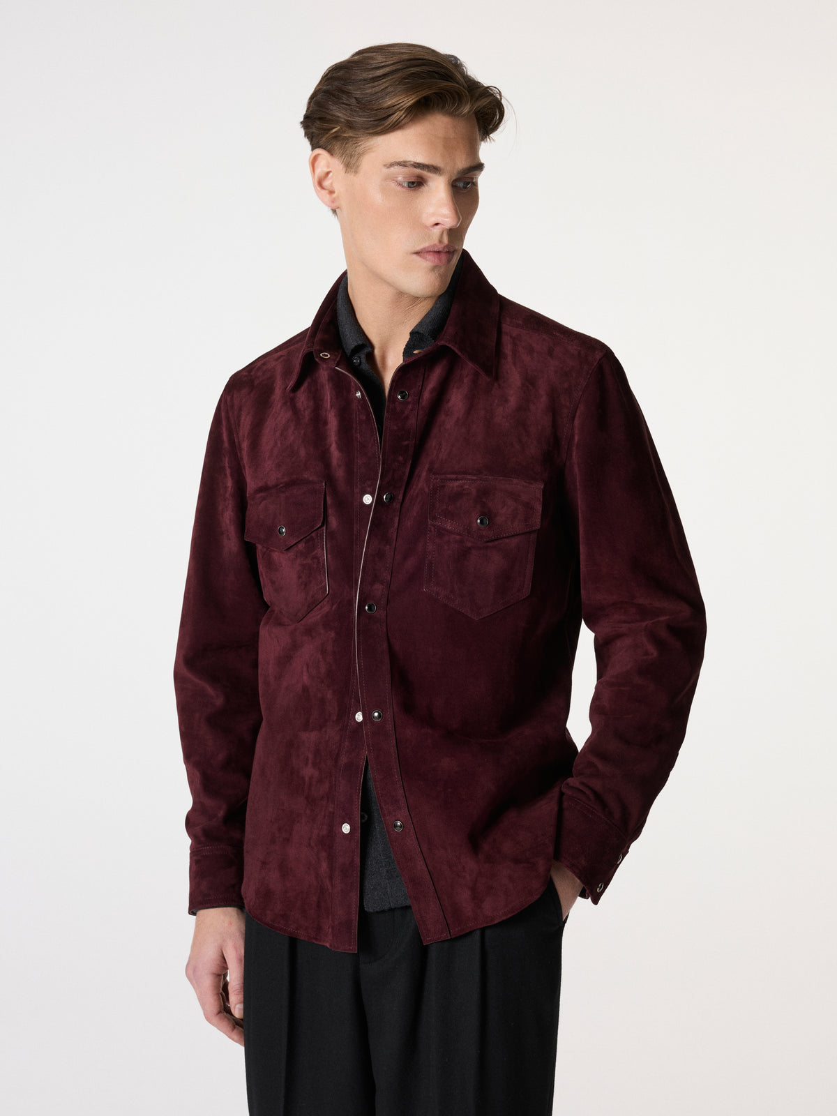 Satin Suede Overshirt in Bordeaux – Hartlino, image 2